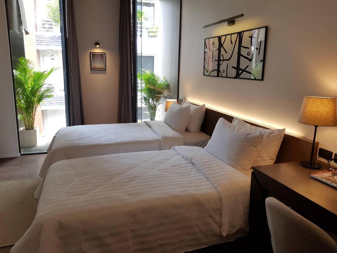 T2 Residence Sathorn Bangkok Exteriör bild