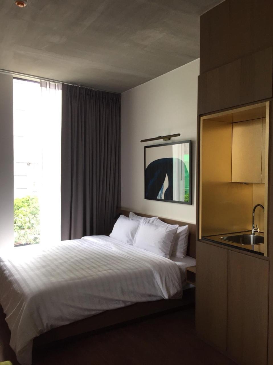 T2 Residence Sathorn Bangkok Exteriör bild