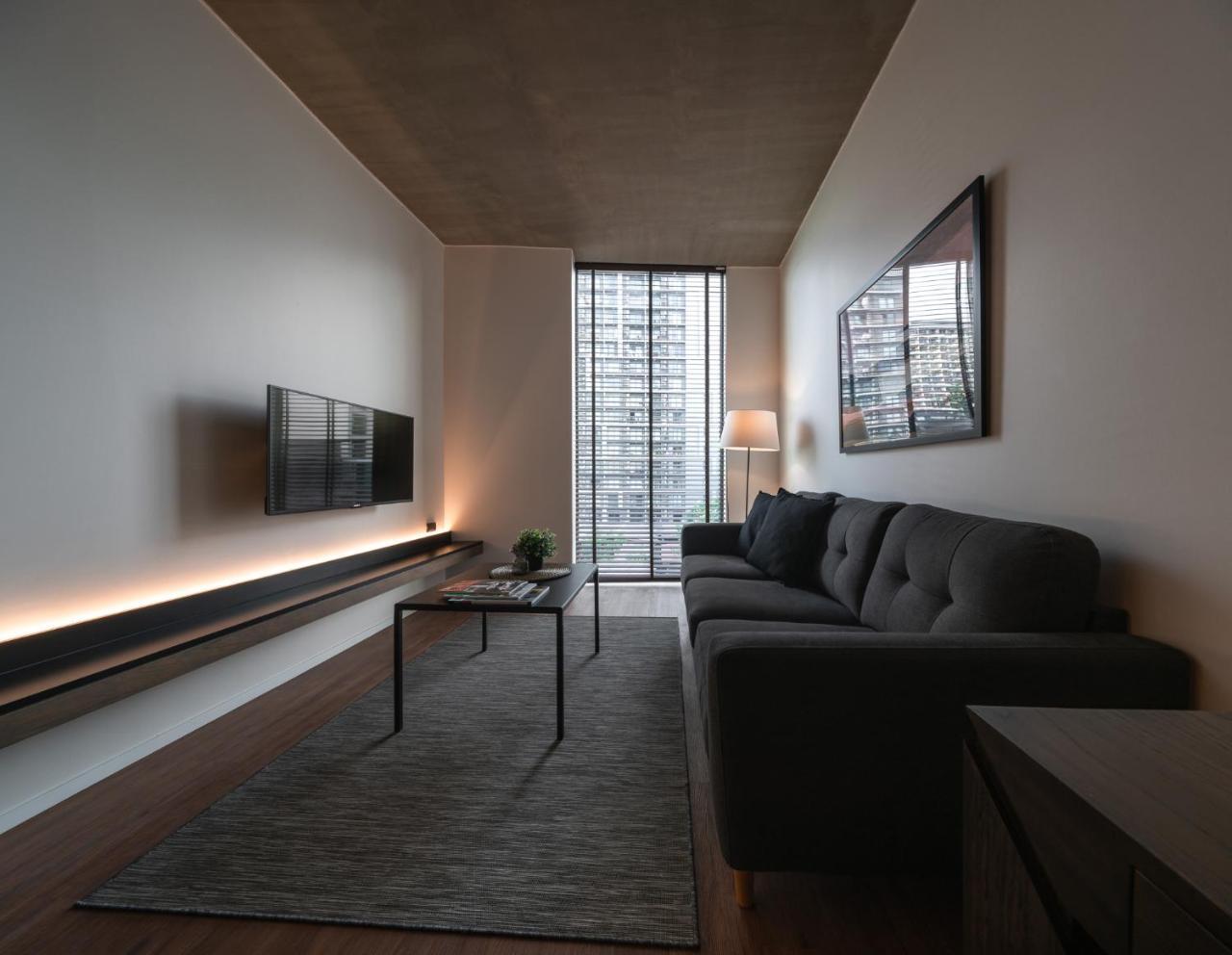 T2 Residence Sathorn Bangkok Exteriör bild